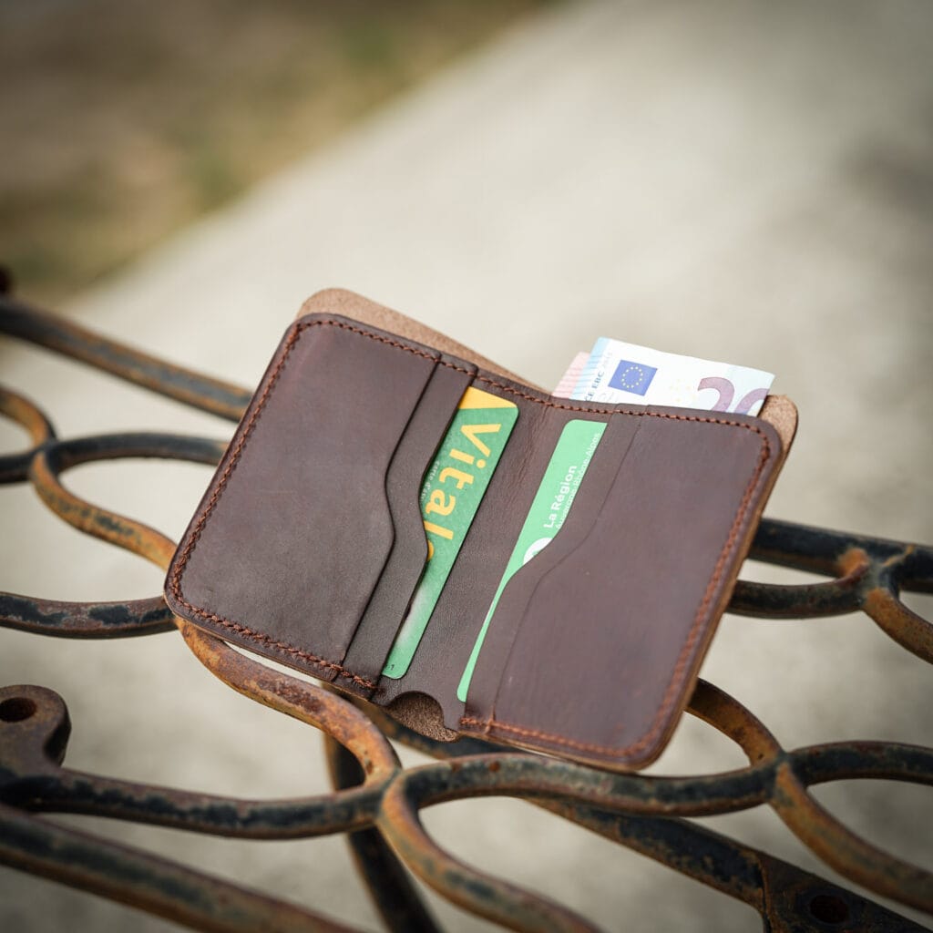 Porte feuille tannage végétal