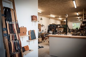 Yvanoe Chaussures et Maroquinerie place picture